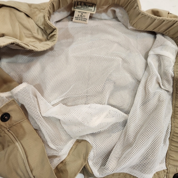 VTG LL Bean Shorts Mens Medium Beige 100% Nylon Mesh Lined Elastic Waist Outdoor - Picture 7 of 12